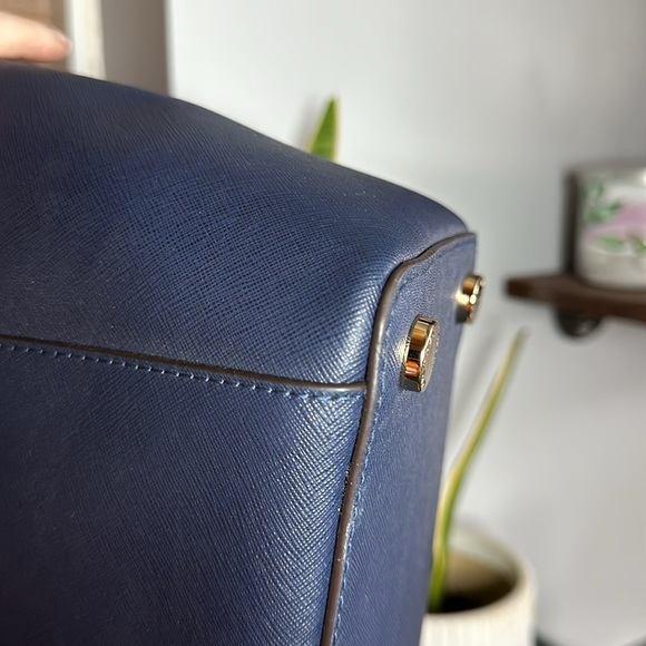 Michael Kors Ciara Navy Tote - Picture 15 of 17